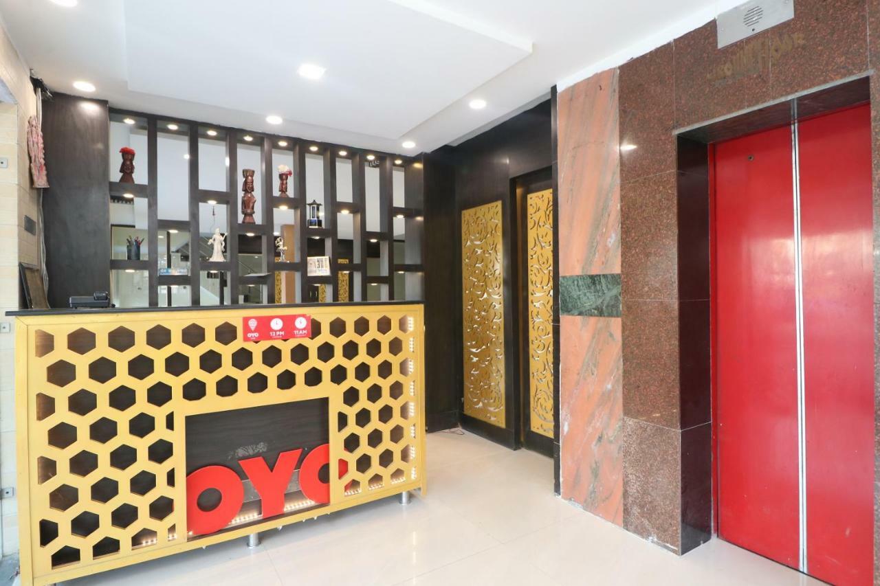 Oyo 29852 Hotel Golden View Abadpura Eksteriør bilde
